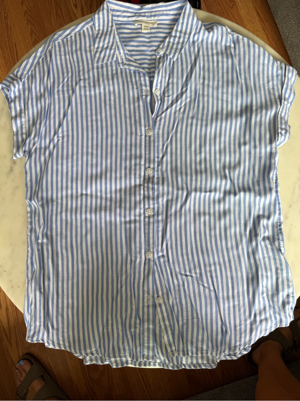 Beachlunchlounge Striped Button Up